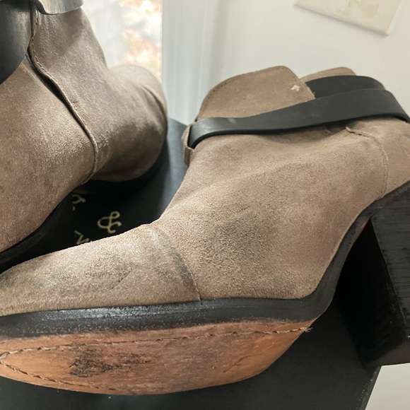 Rag & Bone beige suede women boots 
booties Sz 38 - Picture 3 of 8
